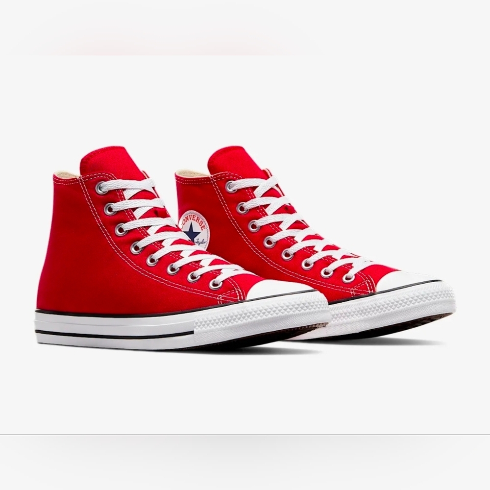 Converse Chuck Taylor All-Star Sneaker Mens  Sizes New In BOX